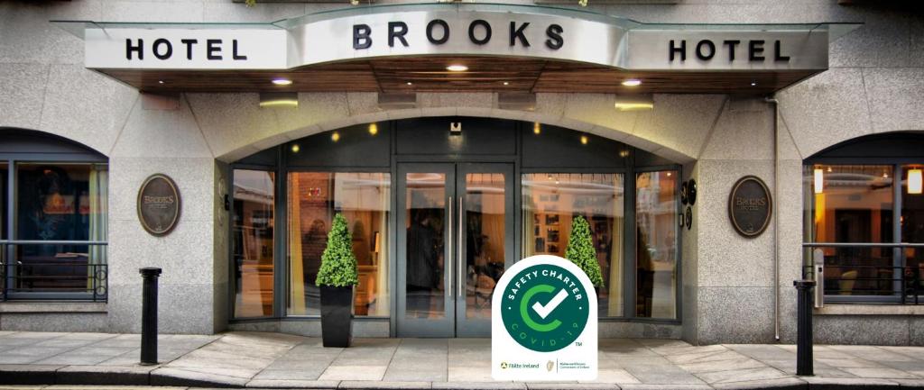 Brooks Hotel