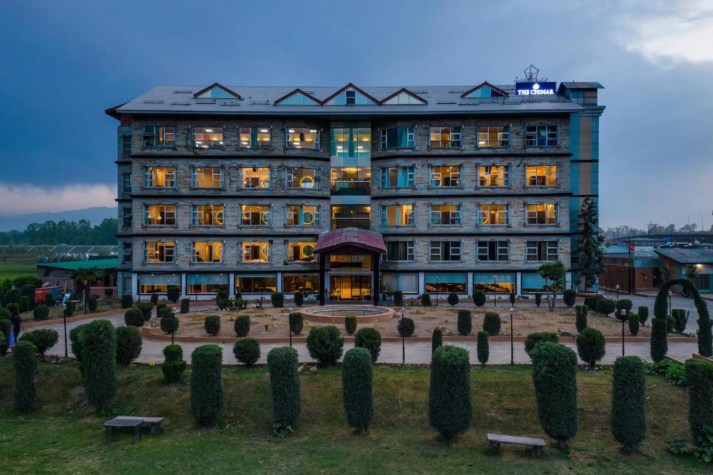 The Chinar Resort and spa - Srinagar